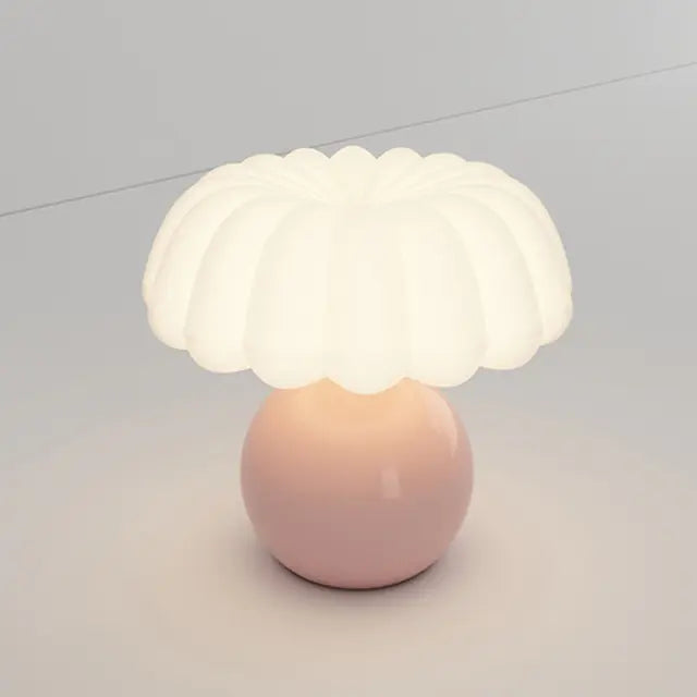 CremeLuxe Lamp