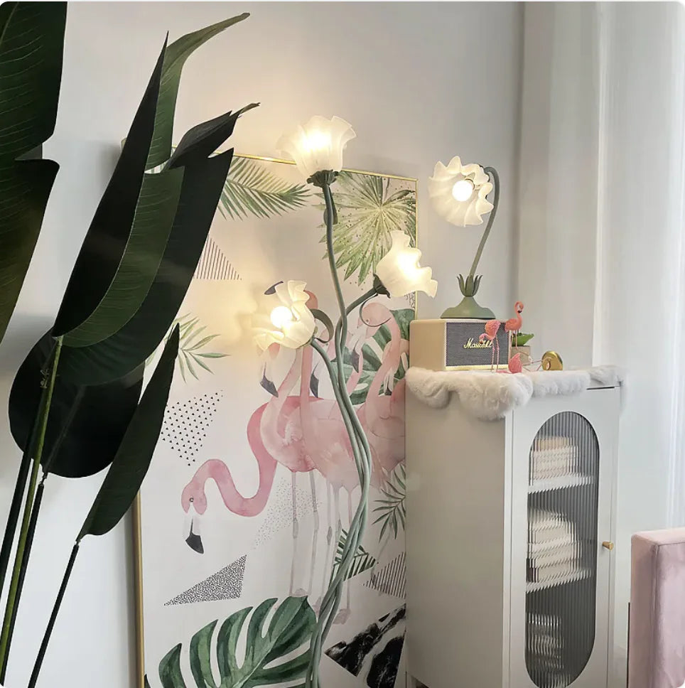 Lily Floral Floor Lamp