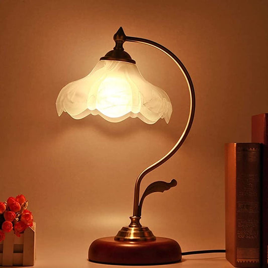 VintagePetal Lamp