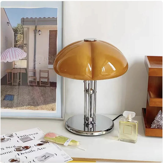 Petal Dome Lamp
