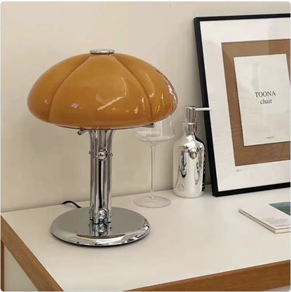 Petal Dome Lamp